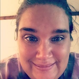 Meet your Posher, Juli